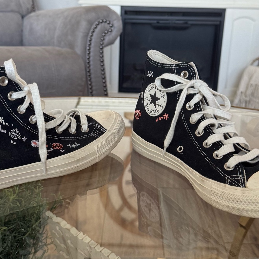 Converse Women's Black Floral Embroidered High-Tops